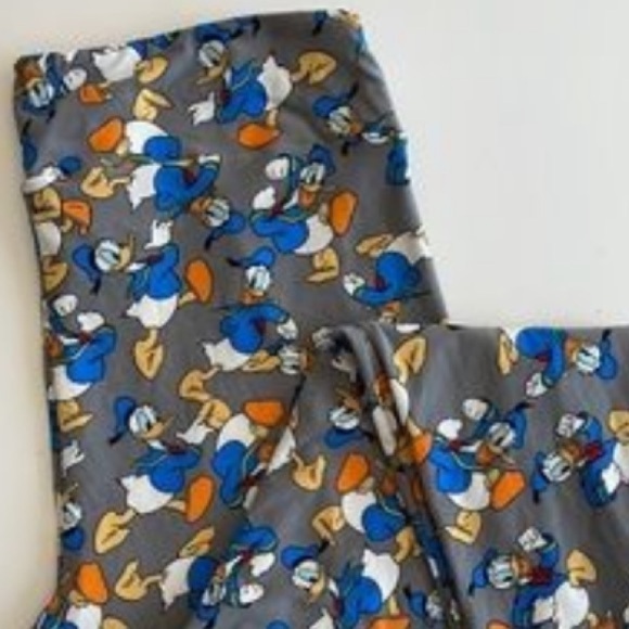 LuLaRoe Disney Leggings Women Tall & Curvy One Size Donald Duck Gray RARE - Picture 3 of 7